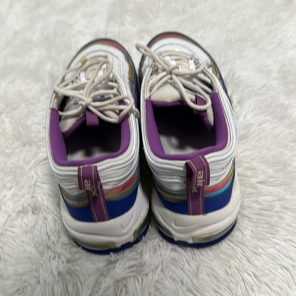 ❤️ Nike Air Max Easter Sneakers - Picture 3 of 8